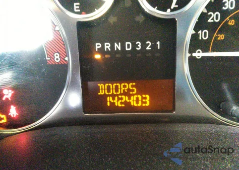 2010 Hummer H3 Suv Luxury z USA, uszkodzony, nr VIN 5GTMNJEE2A8140138